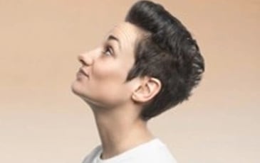 Caroline Estremo, Enfin, Normalement, Tournée