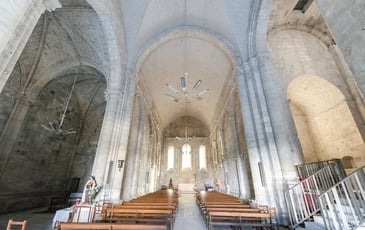 Visite archi : l'église Saint-Pierre et sa crypte
