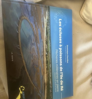 Séance dédicace : "les écluses à poissons de l'île de Ré"