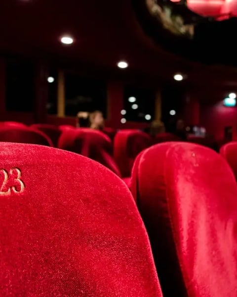 Le Méchant, Très Méchant Roi, le Méchant Très Méchant Roi et la Tour