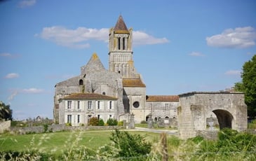 Visite guidée de l'abbaye de Sablonceaux