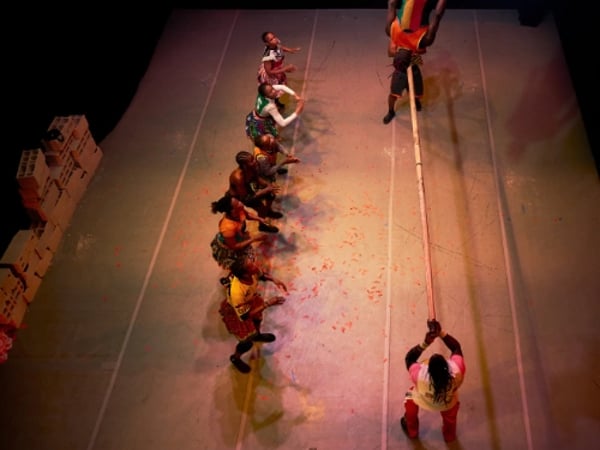 Yongoyéli - Cie Circus Baobab
